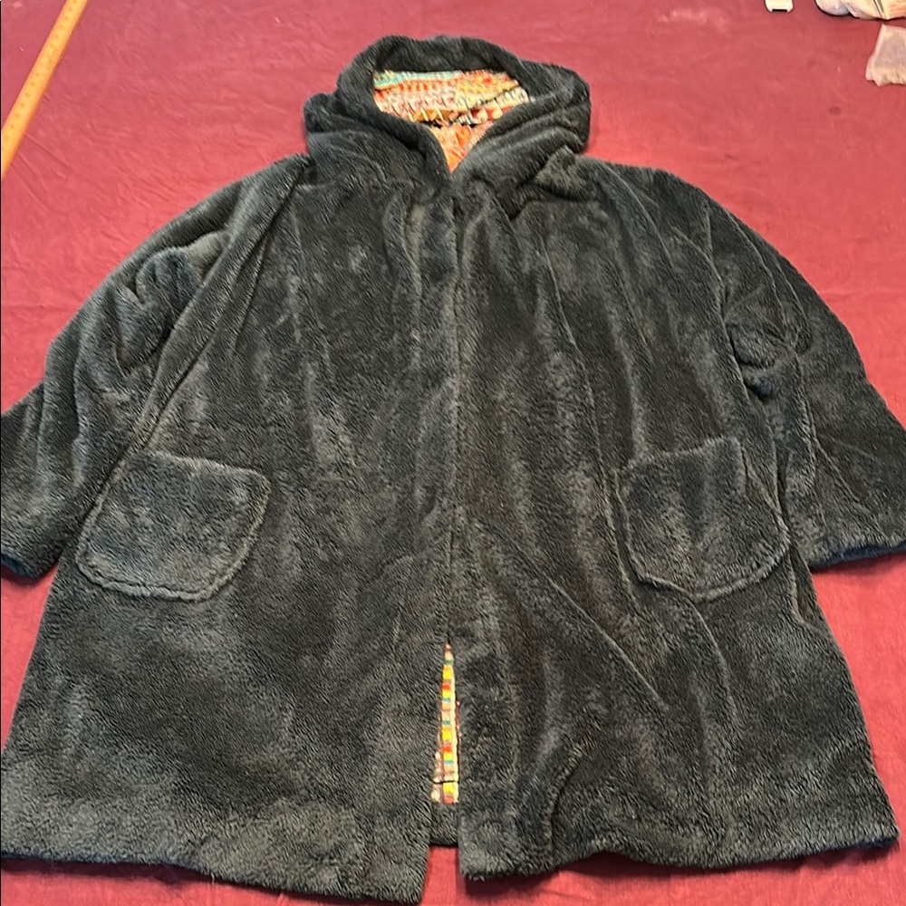 Johnny Was XL reversible Gray fun fur car coat hooded Jacket w pockets red blue